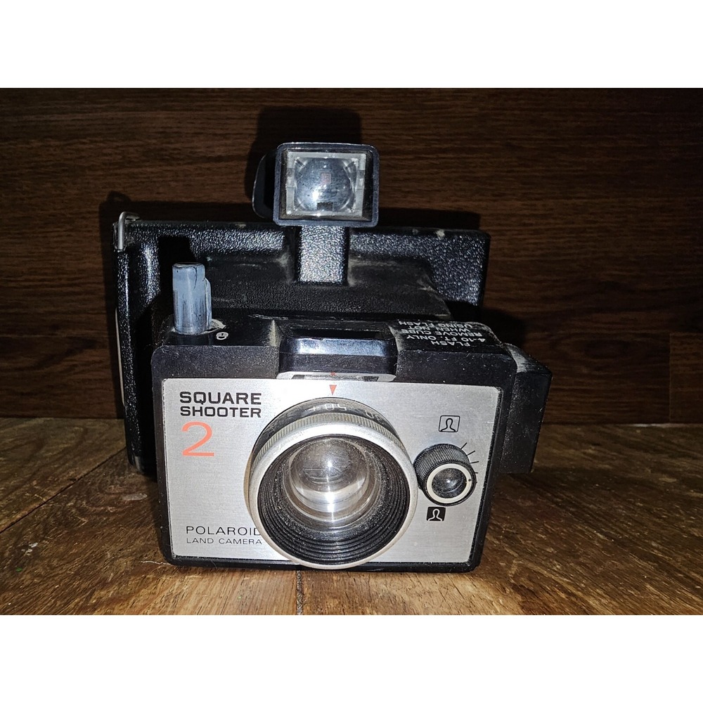 Vintage Polaroid Square Shooter 2 Instant Film Land Camera 1970s